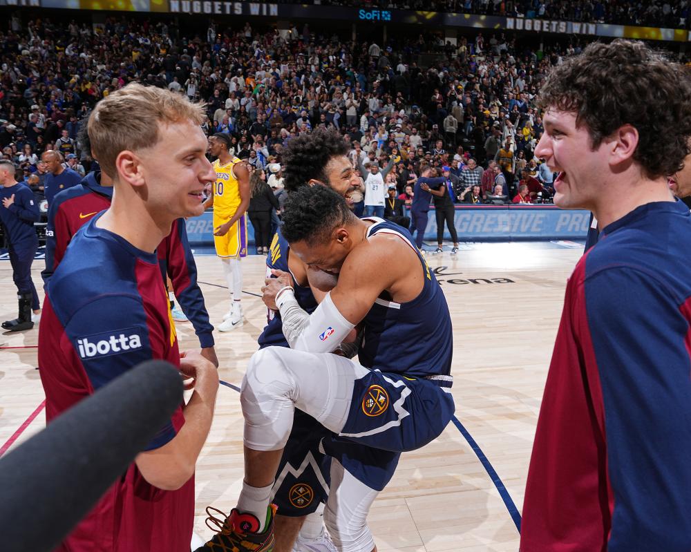 逼抢更快的 逼抢更快的