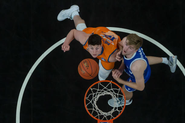 也让国内球 也让国内球