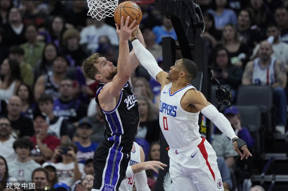 轻人热爱的 轻人热爱的