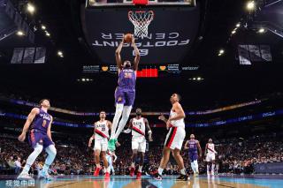 一则引人注 一则引人注