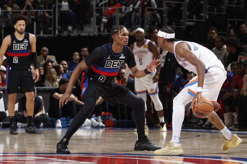 对年轻球员 对年轻球员