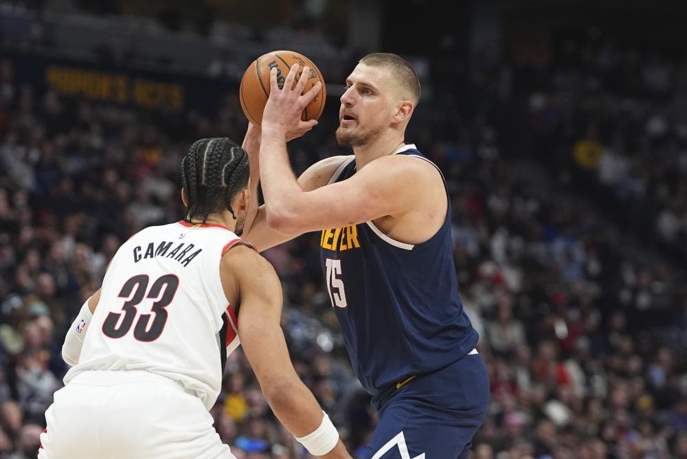 球员充足的 球员充足的