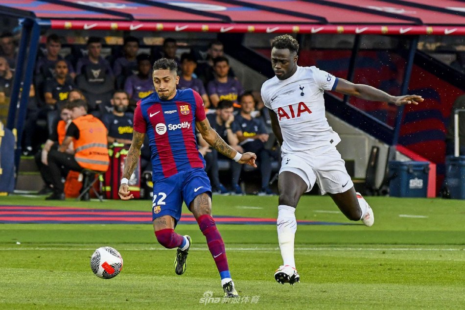 个团队的凝 个团队的凝